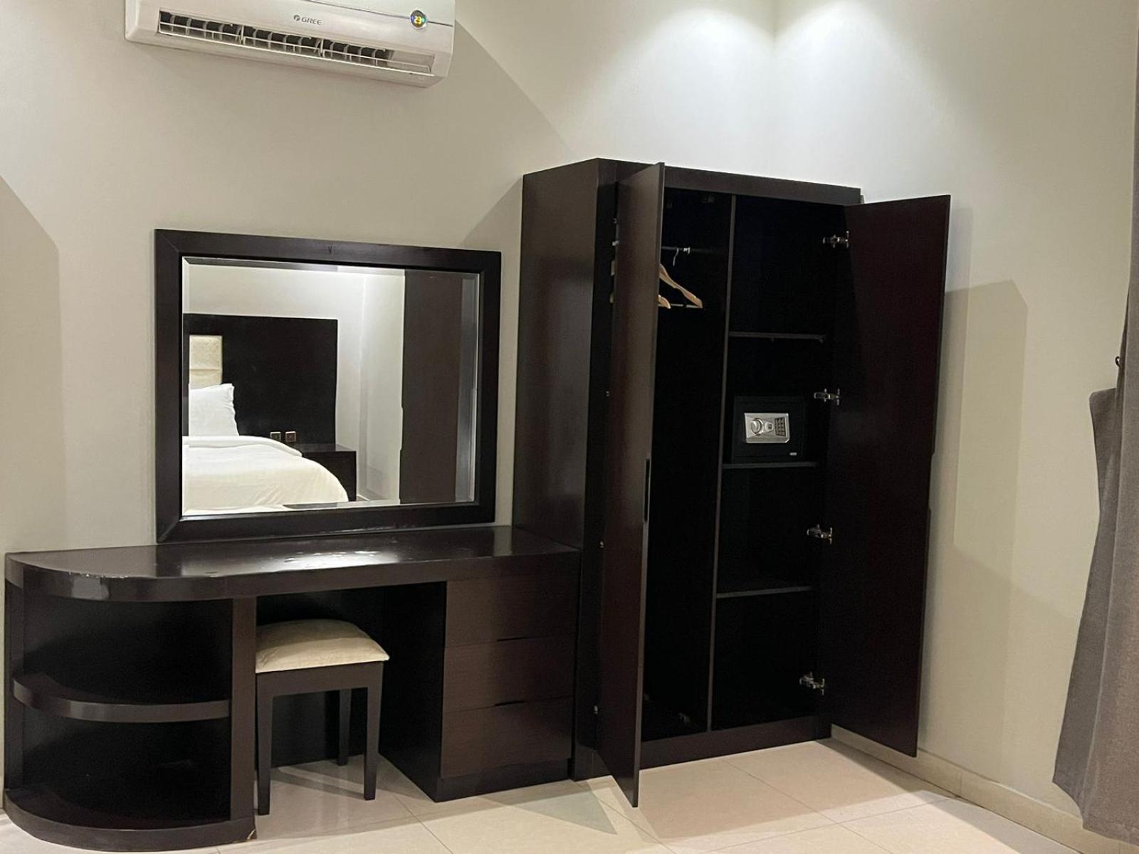 Darina Serviced Apartments Rijad Zewnętrze zdjęcie