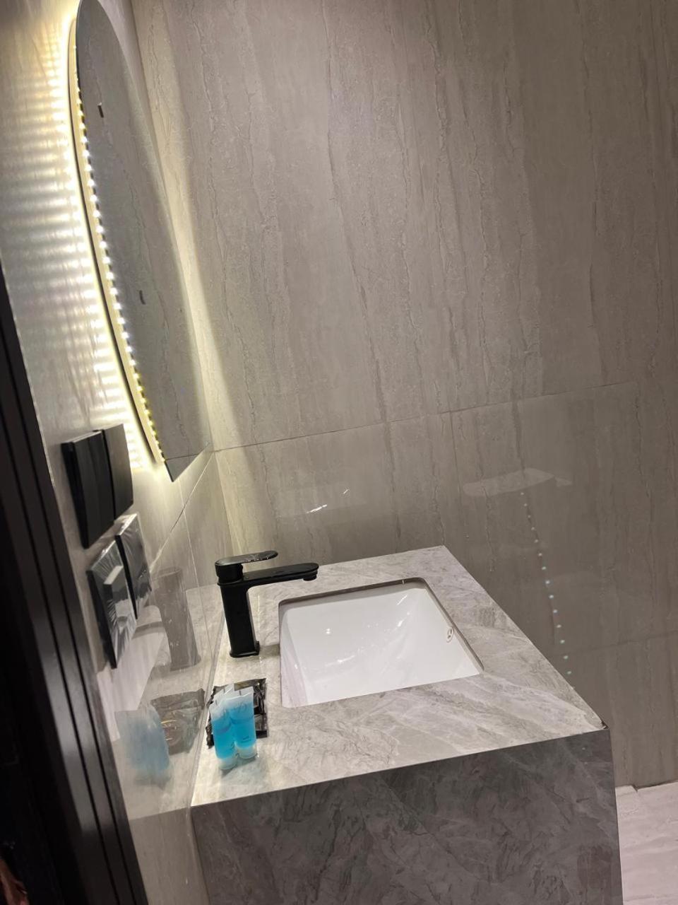 Darina Serviced Apartments Rijad Zewnętrze zdjęcie